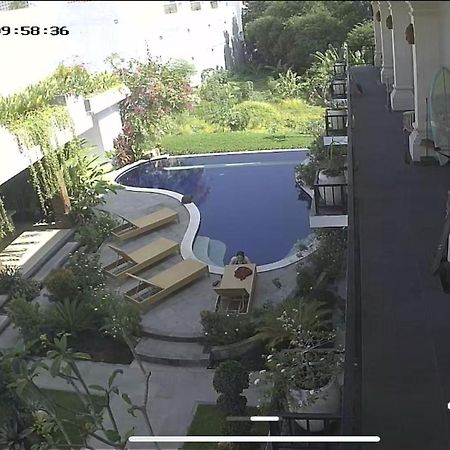 Lila Loka Homestay Canggu Exterior foto